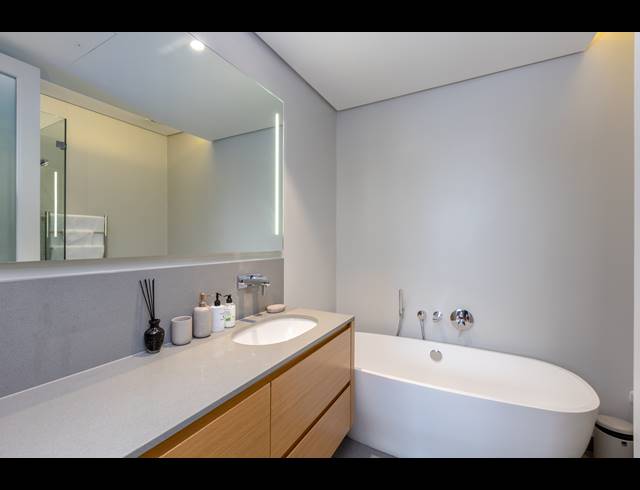 1 BEDROOM APARTMENT TO LET IN WATERFRONT